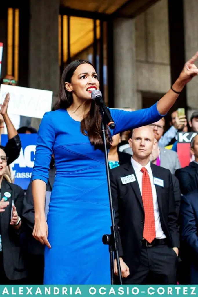 Does Alexandria Ocasio-Cortez Speak Spanish