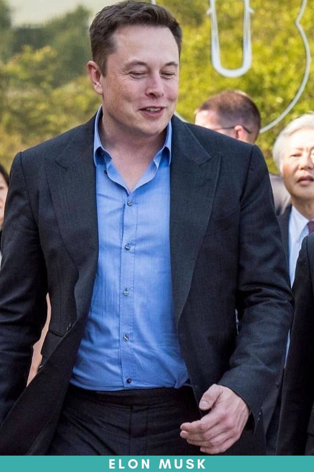 What languages does elon musk speak 